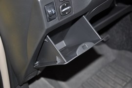 2011款丰田雅力士