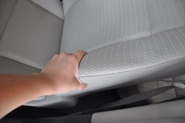 2011款丰田雅力士