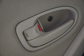 2011款丰田雅力士