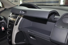 2011款丰田雅力士