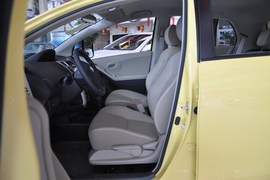 2011款丰田雅力士