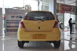 2011款丰田雅力士