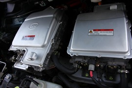 2010款比亚迪E6电动车试驾实拍