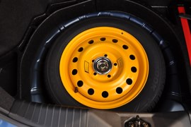 2010款海马欢动1.6L