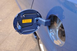 2010款海马欢动1.6L