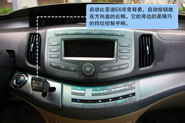 2010款比亚迪E6电动车试驾实拍