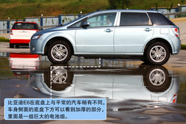 2010款比亚迪E6电动车试驾实拍