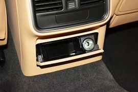 2017款保时捷Macan