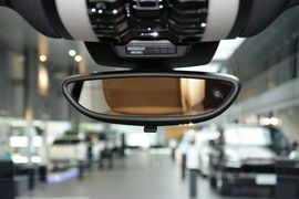 2017款保时捷Macan