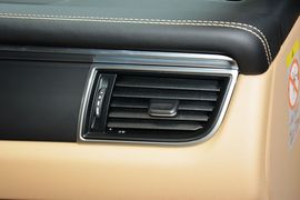 2017款保时捷Macan