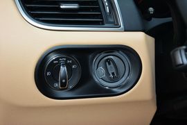 2017款保时捷Macan