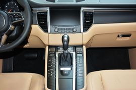 2017款保时捷Macan