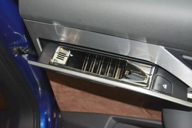 2016款奥迪A8L