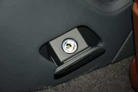 2016款奥迪A8L