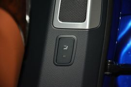 2016款奥迪A8L