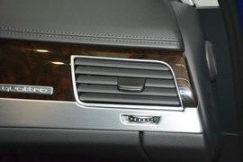 2016款奥迪A8L