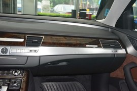 2016款奥迪A8L