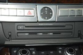2016款奥迪A8L