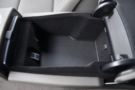 2010款保时捷Panamera