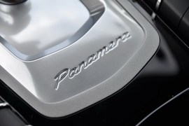 2010款保时捷Panamera