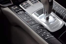 2010款保时捷Panamera