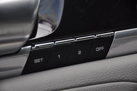 2010款保时捷Panamera