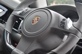 2010款保时捷Panamera