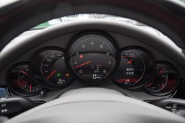 2010款保时捷Panamera