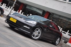 2010款保时捷Panamera