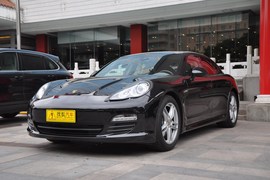 2010款保时捷Panamera