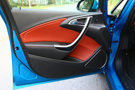2010款别克英朗XT