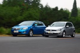 2010款高尔夫1.4TSI与英朗XT