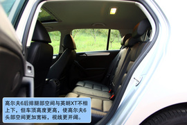 2010款高尔夫1.4TSI与英朗XT