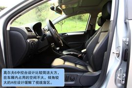 2010款高尔夫1.4TSI与英朗XT