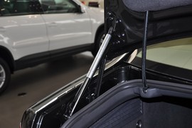 2011款大众辉腾V6