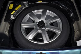 2011款大众辉腾V6