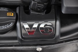 2011款大众辉腾V6