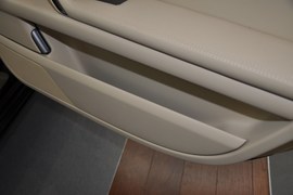 2011款大众辉腾V6
