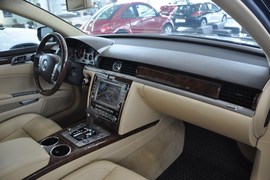 2011款大众辉腾V6
