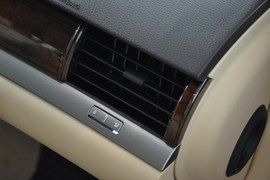 2011款大众辉腾V6