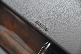 2011款大众辉腾V6