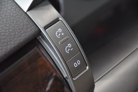 2011款大众辉腾V6