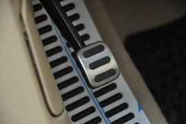 2011款大众辉腾V6