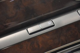 2011款大众辉腾V6