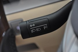 2011款大众辉腾V6