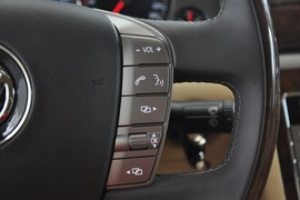 2011款大众辉腾V6