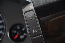2011款大众辉腾V6