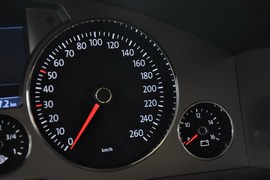 2011款大众辉腾V6
