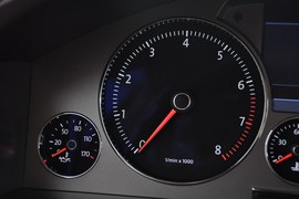 2011款大众辉腾V6