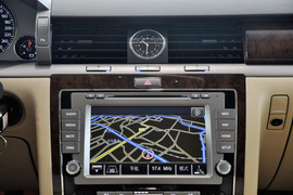 2011款大众辉腾V6